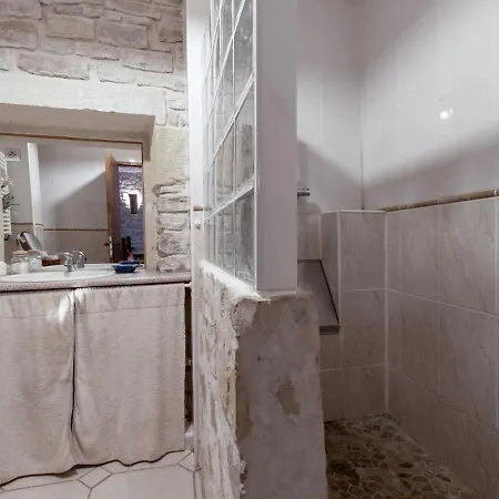 Belles Pierres By Interhome